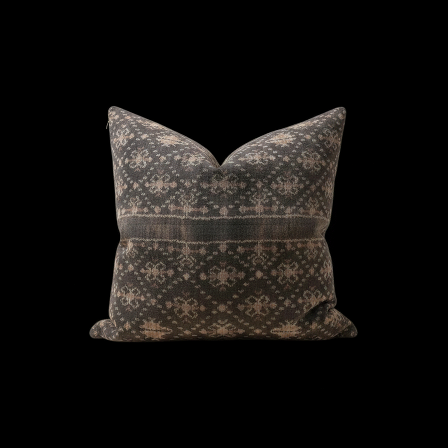 Tero Pillow